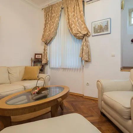 Anabela Apartment